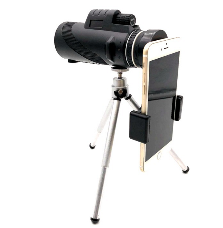 High-Definition Telescope with Universal Smartphone Mount